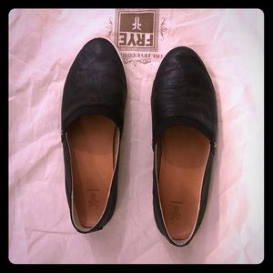 Frye Melanie Slip-On Sneakers 6M